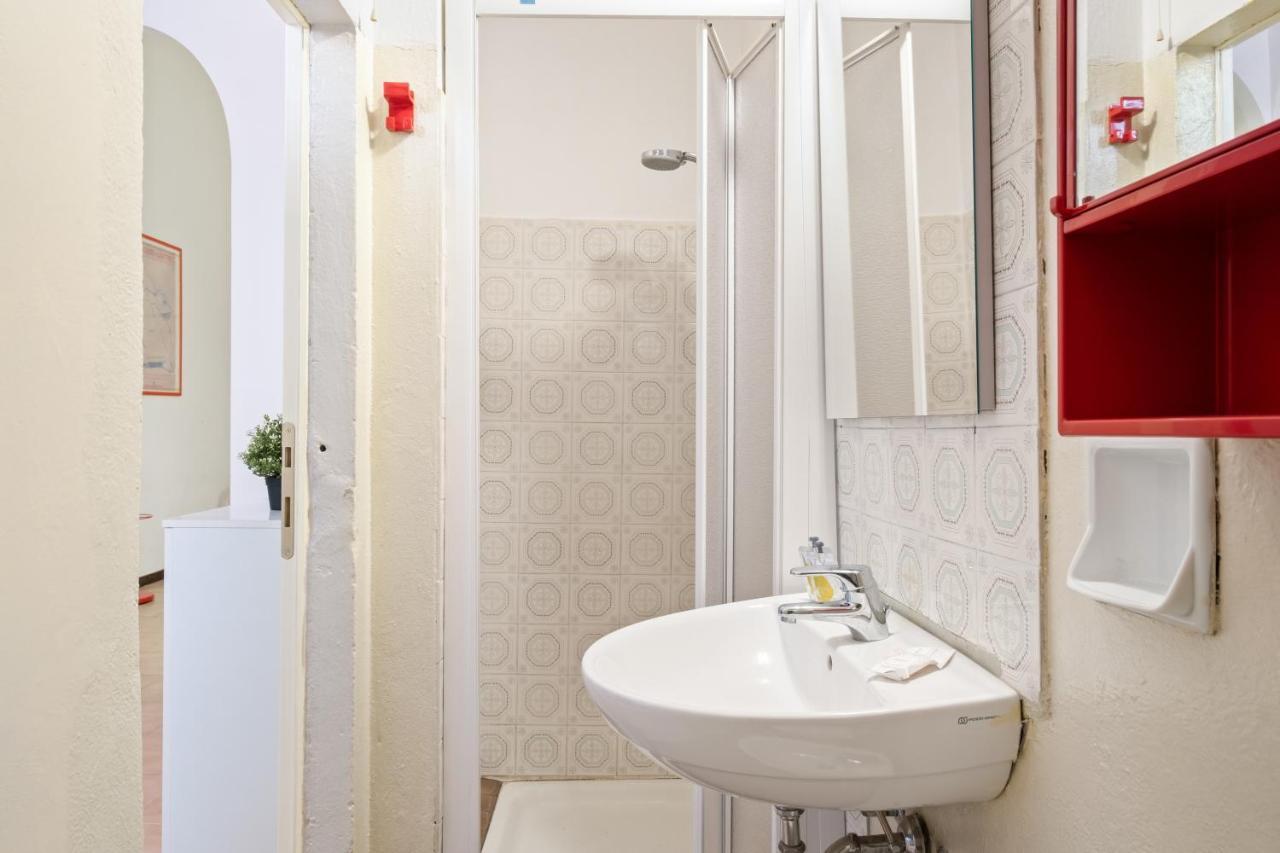 Torresotto Di Porta Govese Apartment Болоня Екстериор снимка
